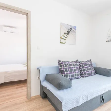 Apartmán In - Insel Krk 41809 *